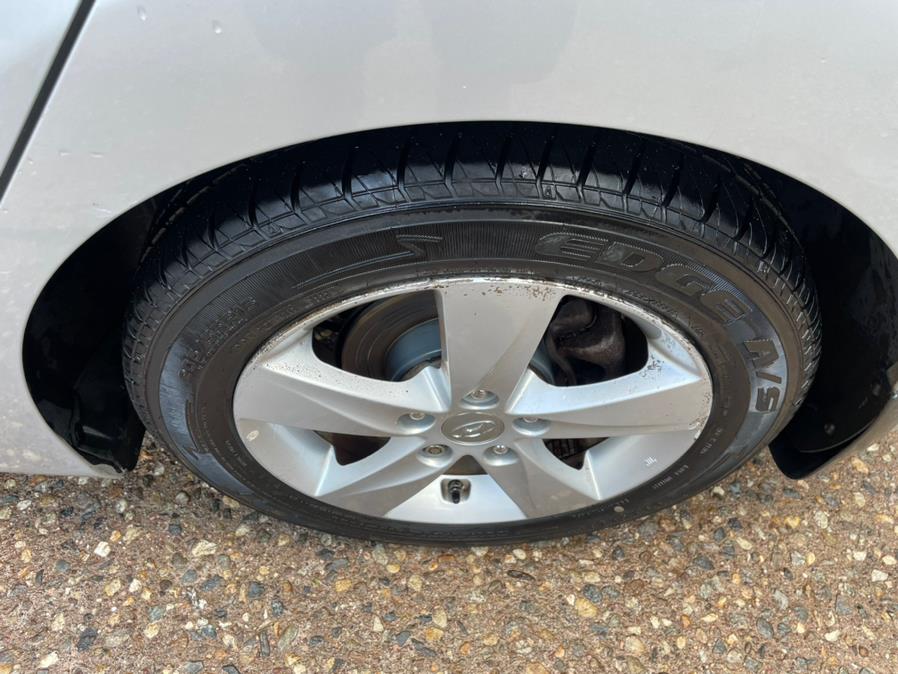 Used Hyundai Elantra 4dr Sdn Auto GLS PZEV (Alabama Plant) 2013 | Carsonmain LLC. Manchester, Connecticut Used Hyundai Elantra 4dr Sdn Auto GLS PZEV (Alabama Plant) 2013 | Carsonmain LLC. Manchester, Connecticut
