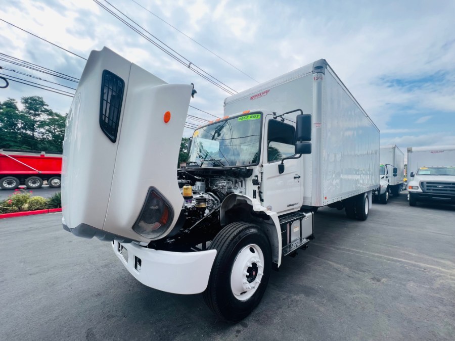 Used Hino 268A 26 FEET DRY BOX + LIFT GATE + NO CDL 2017 | NJ Truck Spot. South Amboy, New Jersey Used Hino 268A 26 FEET DRY BOX + LIFT GATE + NO CDL 2017 | NJ Truck Spot. South Amboy, New Jersey