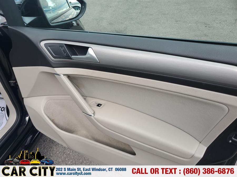 2017 Volkswagen Golf SportWagen 1.8T S Auto 4MOTION, available for sale in East Windsor, Connecticut | Car City LLC. East Windsor, Connecticut 2017 Volkswagen Golf SportWagen 1.8T S Auto 4MOTION, available for sale in East Windsor, Connecticut | Car City LLC. East Windsor, Connecticut