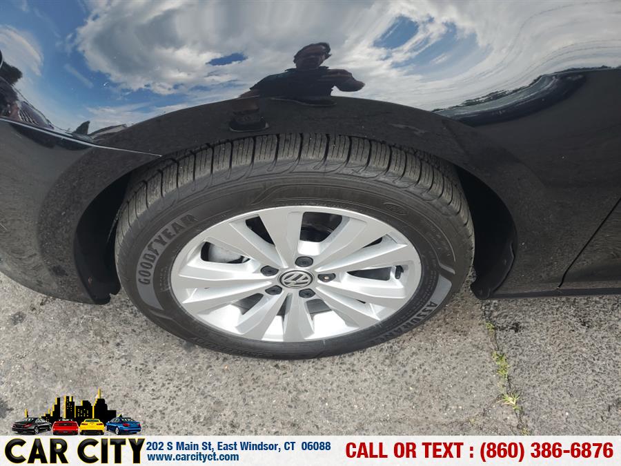 2017 Volkswagen Golf SportWagen 1.8T S Auto 4MOTION, available for sale in East Windsor, Connecticut | Car City LLC. East Windsor, Connecticut 2017 Volkswagen Golf SportWagen 1.8T S Auto 4MOTION, available for sale in East Windsor, Connecticut | Car City LLC. East Windsor, Connecticut