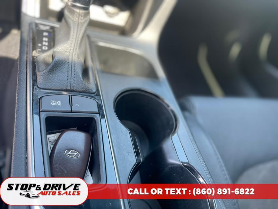2017 Hyundai Sonata Sport 2.4L PZEV, available for sale in East Windsor, Connecticut | Stop & Drive Auto Sales. East Windsor, Connecticut 2017 Hyundai Sonata Sport 2.4L PZEV, available for sale in East Windsor, Connecticut | Stop & Drive Auto Sales. East Windsor, Connecticut