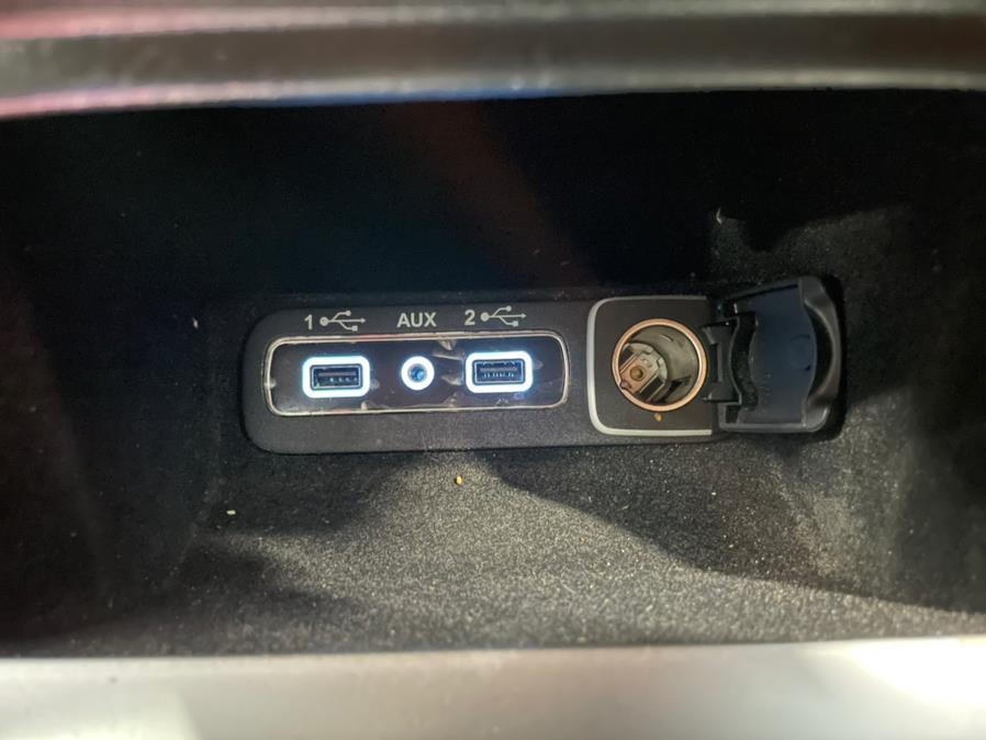 2019 Jeep Grand Cherokee Altitude Altitude 4x4, available for sale in Hollis, New York | Jamaica 26 Motors. Hollis, New York 2019 Jeep Grand Cherokee Altitude Altitude 4x4, available for sale in Hollis, New York | Jamaica 26 Motors. Hollis, New York