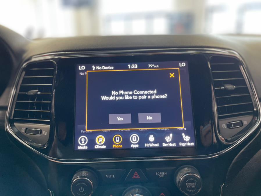 2019 Jeep Grand Cherokee Altitude Altitude 4x4, available for sale in Hollis, New York | Jamaica 26 Motors. Hollis, New York 2019 Jeep Grand Cherokee Altitude Altitude 4x4, available for sale in Hollis, New York | Jamaica 26 Motors. Hollis, New York