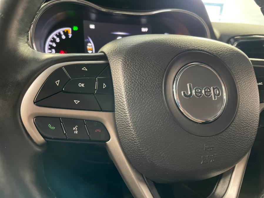 2019 Jeep Grand Cherokee Altitude Altitude 4x4, available for sale in Hollis, New York | Jamaica 26 Motors. Hollis, New York