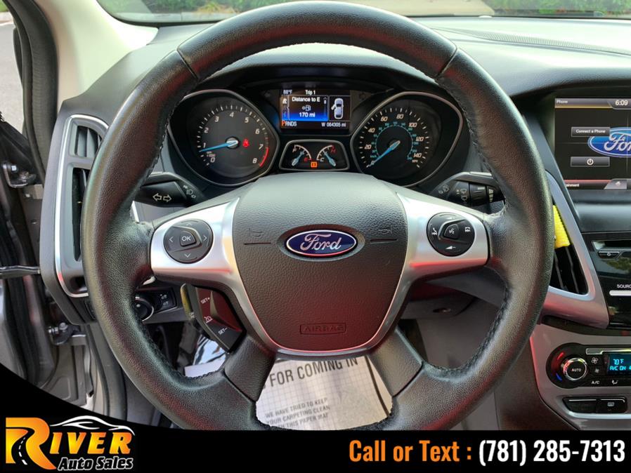 Used Ford Focus 4dr Sdn Titanium 2014 | River Auto Sales. Malden, Massachusetts Used Ford Focus 4dr Sdn Titanium 2014 | River Auto Sales. Malden, Massachusetts