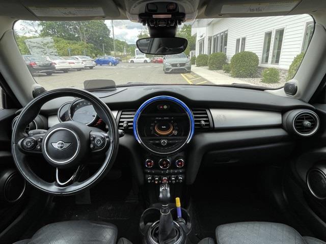 Used Mini Cooper s Base 2015 | Blasius Federal Road. Brookfield, Connecticut Used Mini Cooper s Base 2015 | Blasius Federal Road. Brookfield, Connecticut
