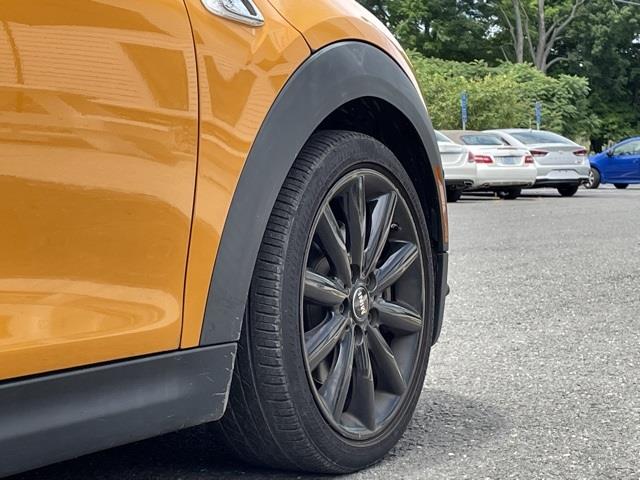 Used Mini Cooper s Base 2015 | Blasius Federal Road. Brookfield, Connecticut Used Mini Cooper s Base 2015 | Blasius Federal Road. Brookfield, Connecticut