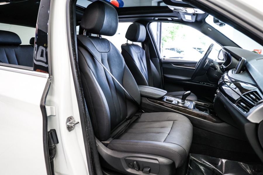 2018 BMW X5 xDrive35i Sports Activity Vehicle, available for sale in ELMONT, New York | 26 Motors Long Island. ELMONT, New York 2018 BMW X5 xDrive35i Sports Activity Vehicle, available for sale in ELMONT, New York | 26 Motors Long Island. ELMONT, New York