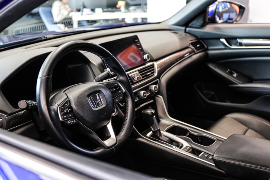 Used Honda Accord Sedan Sport 1.5T CVT 2018 | 26 Motors Long Island. ELMONT, New York Used Honda Accord Sedan Sport 1.5T CVT 2018 | 26 Motors Long Island. ELMONT, New York
