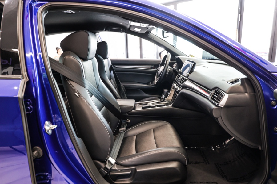 Used Honda Accord Sedan Sport 1.5T CVT 2018 | 26 Motors Long Island. ELMONT, New York Used Honda Accord Sedan Sport 1.5T CVT 2018 | 26 Motors Long Island. ELMONT, New York