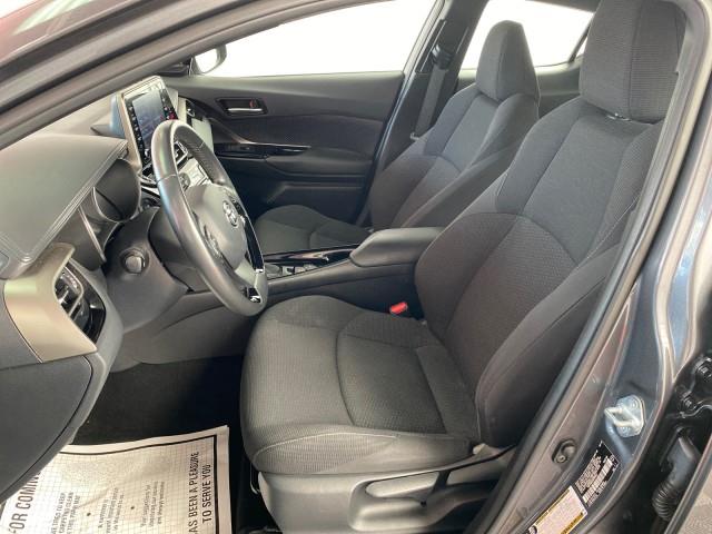 Used Toyota C-hr XLE 2019 | Queens Auto Mall. Richmond Hill, New York Used Toyota C-hr XLE 2019 | Queens Auto Mall. Richmond Hill, New York