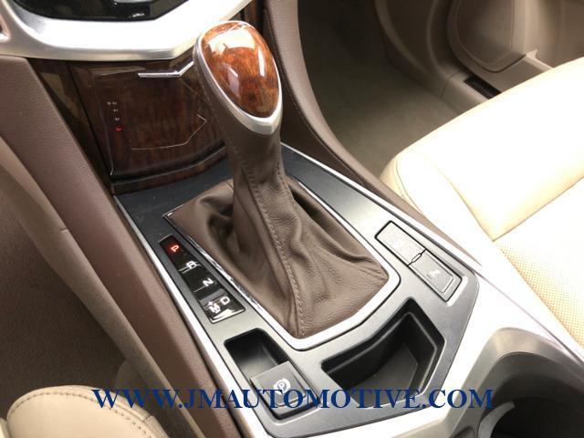 2014 Cadillac Srx AWD 4dr Luxury Collection, available for sale in Naugatuck, Connecticut | J&M Automotive Sls&Svc LLC. Naugatuck, Connecticut 2014 Cadillac Srx AWD 4dr Luxury Collection, available for sale in Naugatuck, Connecticut | J&M Automotive Sls&Svc LLC. Naugatuck, Connecticut