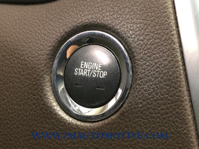 2014 Cadillac Srx AWD 4dr Luxury Collection, available for sale in Naugatuck, Connecticut | J&M Automotive Sls&Svc LLC. Naugatuck, Connecticut 2014 Cadillac Srx AWD 4dr Luxury Collection, available for sale in Naugatuck, Connecticut | J&M Automotive Sls&Svc LLC. Naugatuck, Connecticut