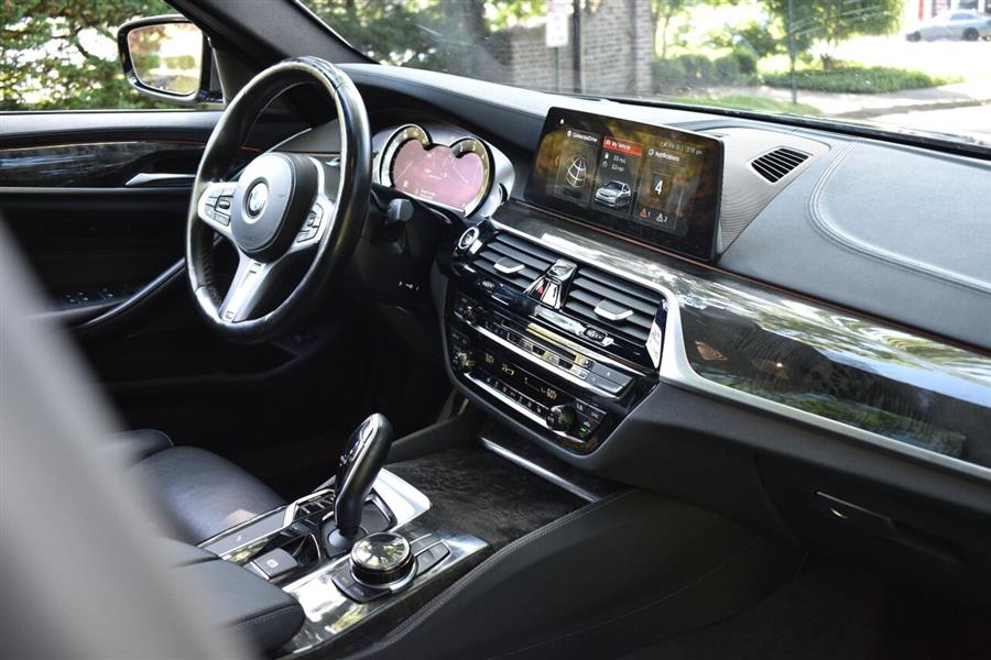 2018 BMW 5 Series M550i xDrive AWD 4dr Sedan, available for sale in Great Neck, New York | Camy Cars. Great Neck, New York 2018 BMW 5 Series M550i xDrive AWD 4dr Sedan, available for sale in Great Neck, New York | Camy Cars. Great Neck, New York