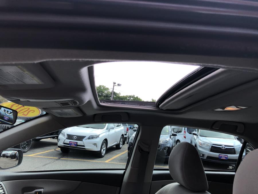 2012 Toyota Corolla 4dr Sdn Auto LE, available for sale in Waterbury, Connecticut | National Auto Brokers, Inc.. Waterbury, Connecticut 2012 Toyota Corolla 4dr Sdn Auto LE, available for sale in Waterbury, Connecticut | National Auto Brokers, Inc.. Waterbury, Connecticut