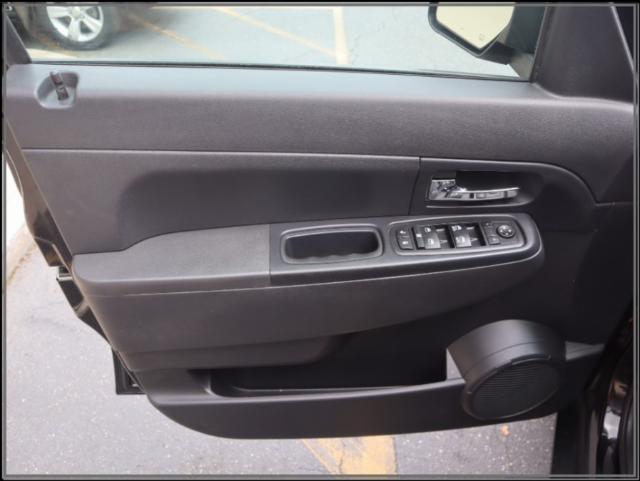 2012 Jeep Liberty 4WD 4dr Lattitude, available for sale in Huntington Station, New York | My Auto Inc.. Huntington Station, New York 2012 Jeep Liberty 4WD 4dr Lattitude, available for sale in Huntington Station, New York | My Auto Inc.. Huntington Station, New York