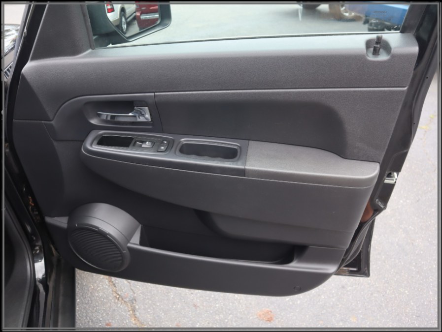 2012 Jeep Liberty 4WD 4dr Lattitude, available for sale in Huntington Station, New York | My Auto Inc.. Huntington Station, New York 2012 Jeep Liberty 4WD 4dr Lattitude, available for sale in Huntington Station, New York | My Auto Inc.. Huntington Station, New York