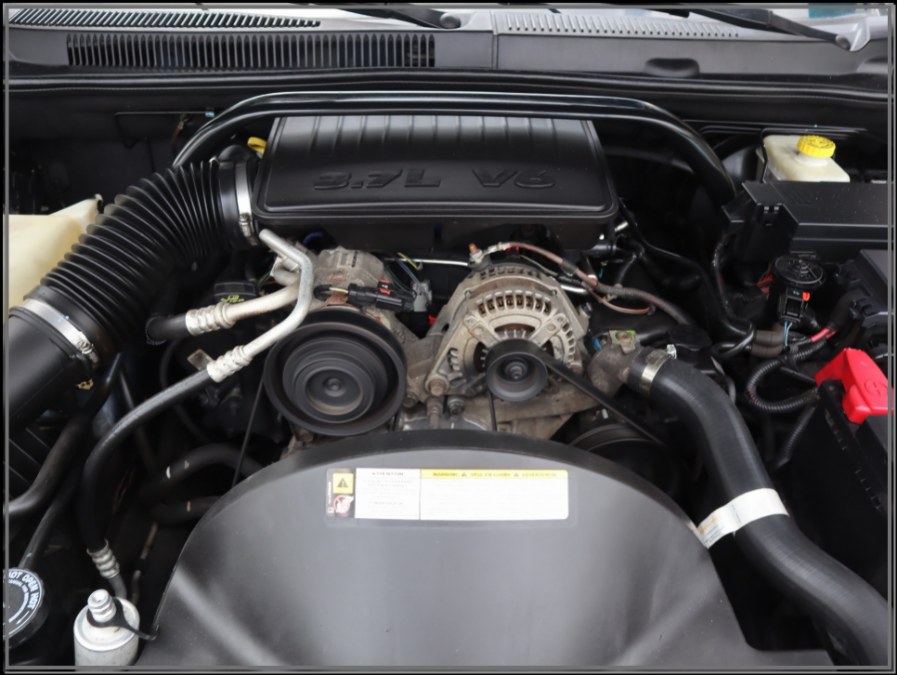 2009 Jeep Grand Cherokee 4WD 4dr Laredo, available for sale in Huntington Station, New York | My Auto Inc.. Huntington Station, New York 2009 Jeep Grand Cherokee 4WD 4dr Laredo, available for sale in Huntington Station, New York | My Auto Inc.. Huntington Station, New York