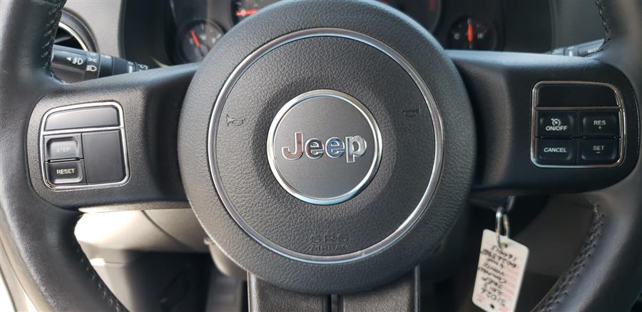 2013 Jeep Compass 4WD 4dr Latitude, available for sale in Little Ferry, New Jersey | Victoria Preowned Autos Inc. Little Ferry, New Jersey 2013 Jeep Compass 4WD 4dr Latitude, available for sale in Little Ferry, New Jersey | Victoria Preowned Autos Inc. Little Ferry, New Jersey