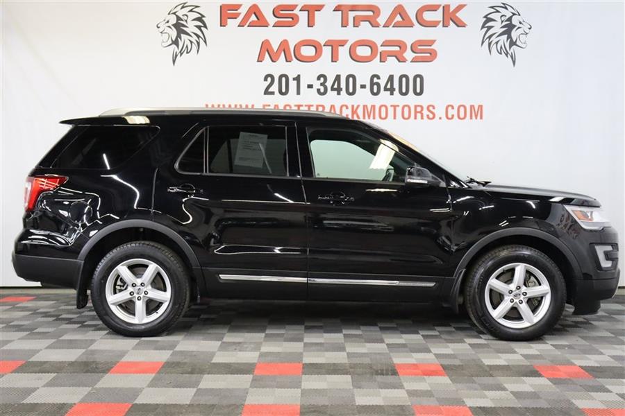 Used Ford Explorer XLT 2017 | Fast Track Motors. Paterson, New Jersey Used Ford Explorer XLT 2017 | Fast Track Motors. Paterson, New Jersey