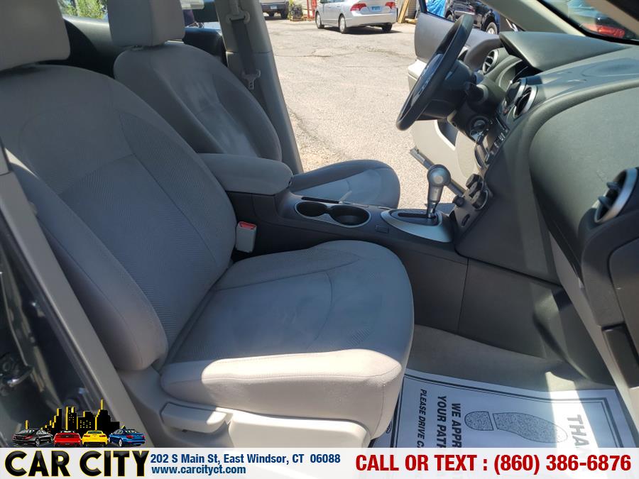 Used Nissan Rogue Select AWD 4dr S 2014 | Car City LLC. East Windsor, Connecticut Used Nissan Rogue Select AWD 4dr S 2014 | Car City LLC. East Windsor, Connecticut