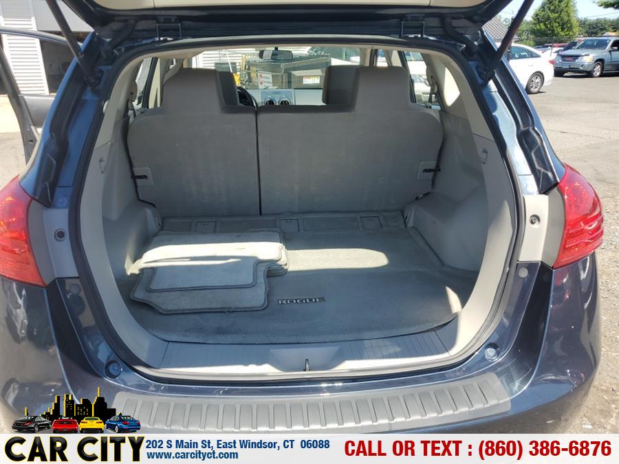 Used Nissan Rogue Select AWD 4dr S 2014 | Car City LLC. East Windsor, Connecticut Used Nissan Rogue Select AWD 4dr S 2014 | Car City LLC. East Windsor, Connecticut