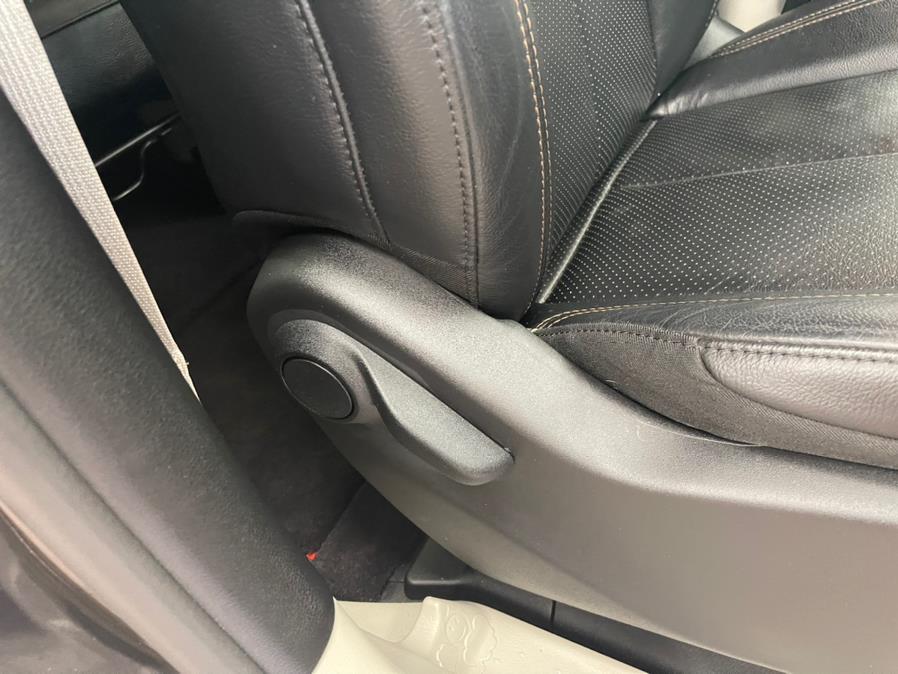 2019 Chrysler Pacifica Touring L FWD, available for sale in Massapequa Park, New York | Power Motors East. Massapequa Park, New York 2019 Chrysler Pacifica Touring L FWD, available for sale in Massapequa Park, New York | Power Motors East. Massapequa Park, New York