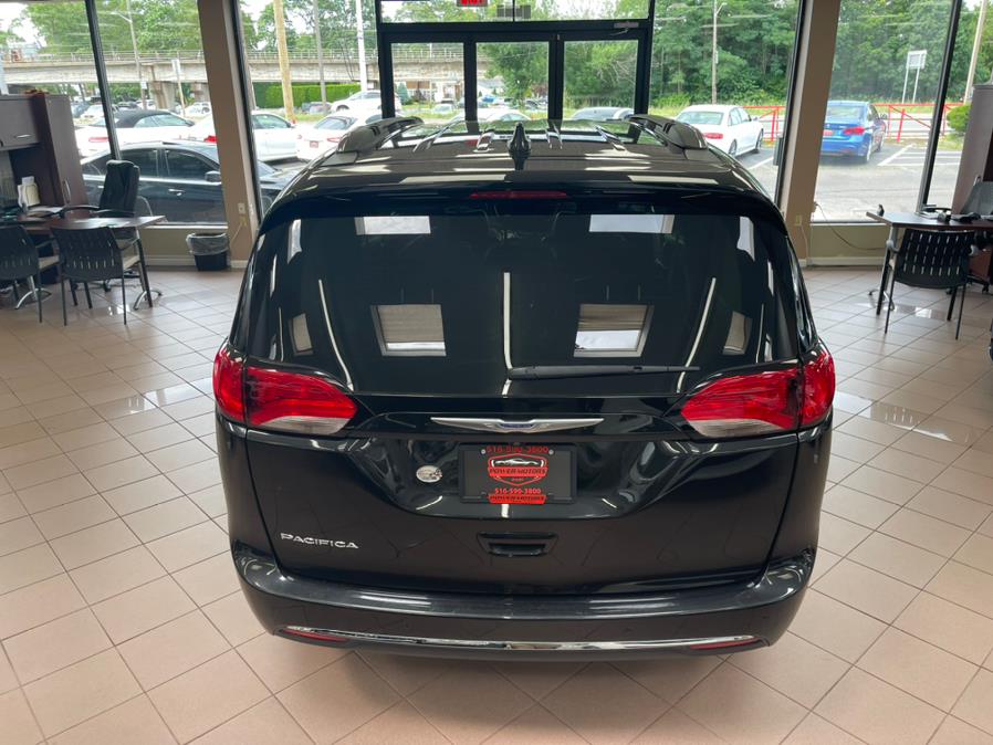 2019 Chrysler Pacifica Touring L FWD, available for sale in Massapequa Park, New York | Power Motors East. Massapequa Park, New York 2019 Chrysler Pacifica Touring L FWD, available for sale in Massapequa Park, New York | Power Motors East. Massapequa Park, New York