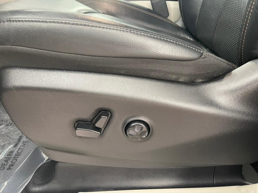 2019 Chrysler Pacifica Touring L FWD, available for sale in Massapequa Park, New York | Power Motors East. Massapequa Park, New York 2019 Chrysler Pacifica Touring L FWD, available for sale in Massapequa Park, New York | Power Motors East. Massapequa Park, New York