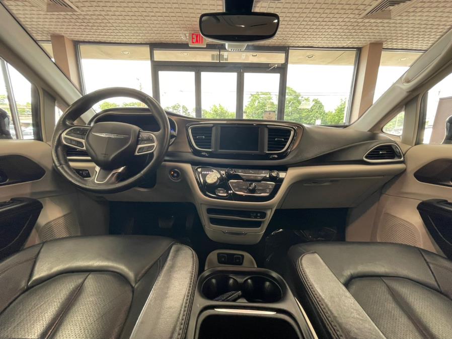2019 Chrysler Pacifica Touring L FWD, available for sale in Massapequa Park, New York | Power Motors East. Massapequa Park, New York 2019 Chrysler Pacifica Touring L FWD, available for sale in Massapequa Park, New York | Power Motors East. Massapequa Park, New York