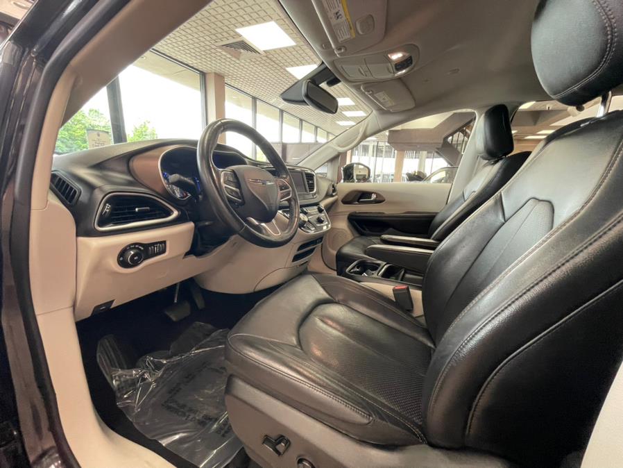 2019 Chrysler Pacifica Touring L FWD, available for sale in Massapequa Park, New York | Power Motors East. Massapequa Park, New York 2019 Chrysler Pacifica Touring L FWD, available for sale in Massapequa Park, New York | Power Motors East. Massapequa Park, New York