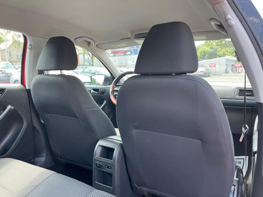 2013 Volkswagen Jetta Sedan 4dr Auto S, available for sale in Irvington , New Jersey | Auto Haus of Irvington Corp. Irvington , New Jersey 2013 Volkswagen Jetta Sedan 4dr Auto S, available for sale in Irvington , New Jersey | Auto Haus of Irvington Corp. Irvington , New Jersey