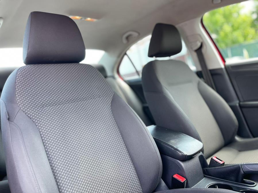 2013 Volkswagen Jetta Sedan 4dr Auto S, available for sale in Irvington , New Jersey | Auto Haus of Irvington Corp. Irvington , New Jersey 2013 Volkswagen Jetta Sedan 4dr Auto S, available for sale in Irvington , New Jersey | Auto Haus of Irvington Corp. Irvington , New Jersey
