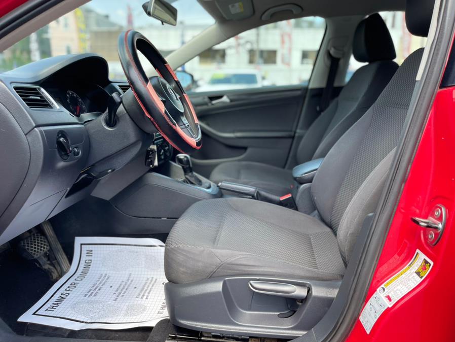 2013 Volkswagen Jetta Sedan 4dr Auto S, available for sale in Irvington , New Jersey | Auto Haus of Irvington Corp. Irvington , New Jersey 2013 Volkswagen Jetta Sedan 4dr Auto S, available for sale in Irvington , New Jersey | Auto Haus of Irvington Corp. Irvington , New Jersey