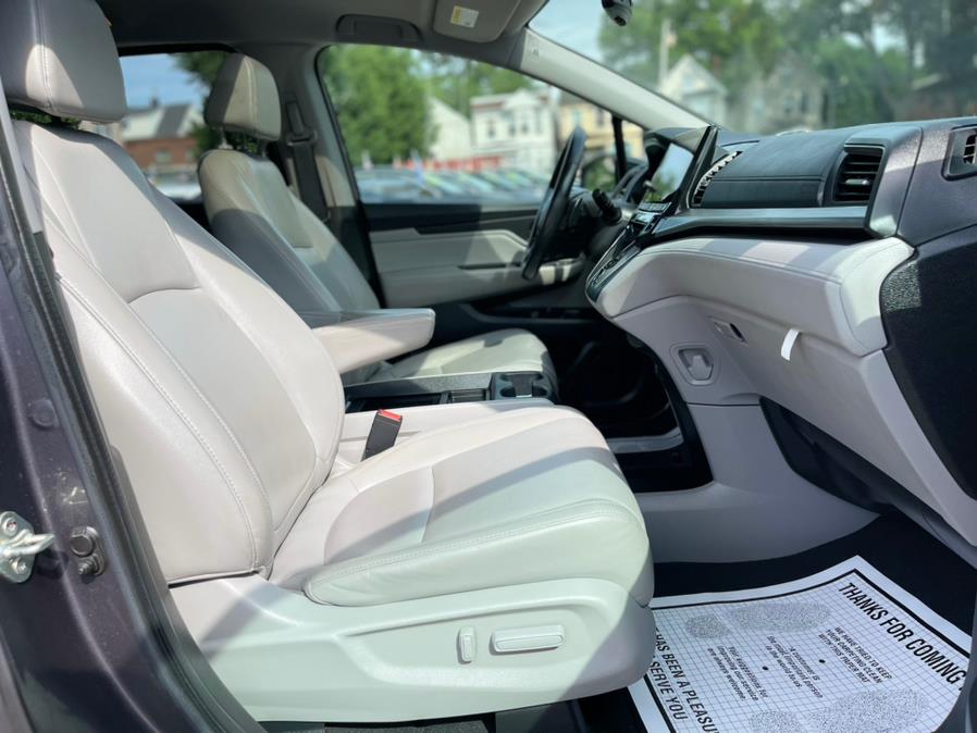 2019 Honda Odyssey EX-L w/Navi/RES Auto, available for sale in Irvington , New Jersey | Auto Haus of Irvington Corp. Irvington , New Jersey 2019 Honda Odyssey EX-L w/Navi/RES Auto, available for sale in Irvington , New Jersey | Auto Haus of Irvington Corp. Irvington , New Jersey