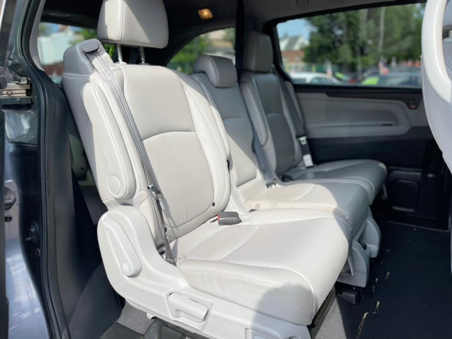 2019 Honda Odyssey EX-L w/Navi/RES Auto, available for sale in Irvington , New Jersey | Auto Haus of Irvington Corp. Irvington , New Jersey 2019 Honda Odyssey EX-L w/Navi/RES Auto, available for sale in Irvington , New Jersey | Auto Haus of Irvington Corp. Irvington , New Jersey