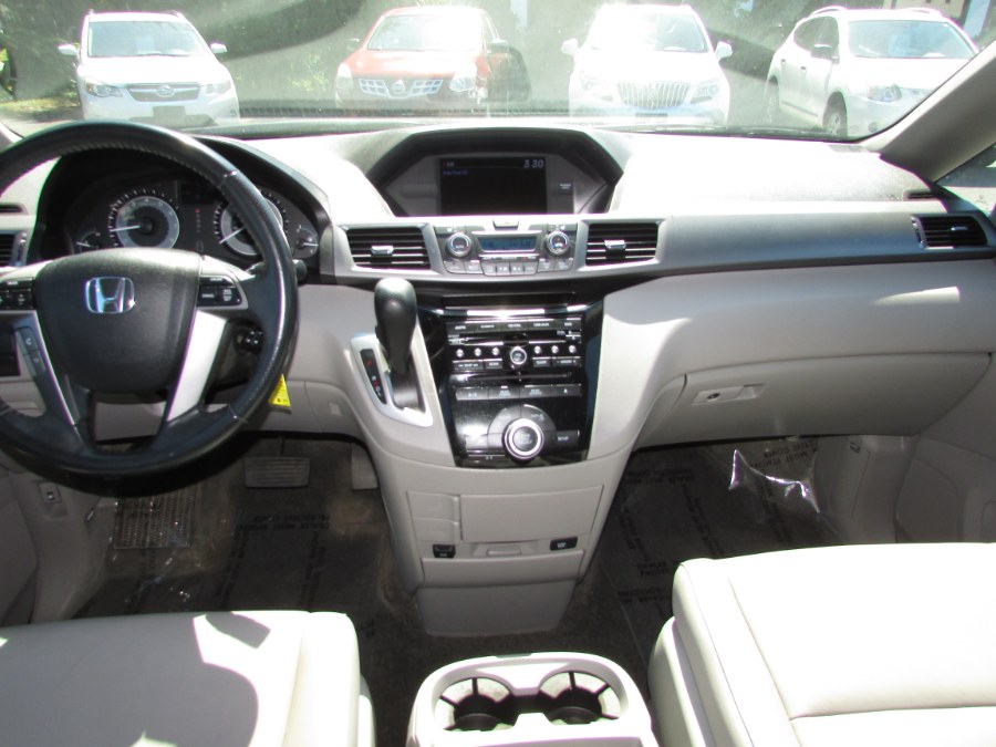 Used Honda Odyssey 5dr EX-L w/RES 2013 | United Auto Sales of E Windsor, Inc. East Windsor, Connecticut Used Honda Odyssey 5dr EX-L w/RES 2013 | United Auto Sales of E Windsor, Inc. East Windsor, Connecticut