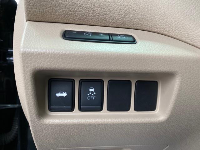 Used Nissan Altima 2.5 SV 2017 | Queens Auto Mall. Richmond Hill, New York Used Nissan Altima 2.5 SV 2017 | Queens Auto Mall. Richmond Hill, New York