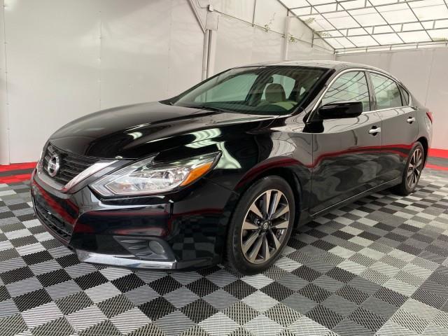 Used Nissan Altima 2.5 SV 2017 | Queens Auto Mall. Richmond Hill, New York Used Nissan Altima 2.5 SV 2017 | Queens Auto Mall. Richmond Hill, New York