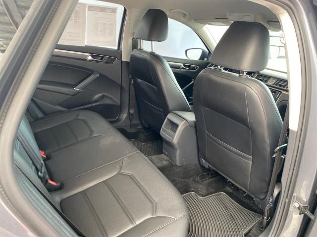 Used Volkswagen Passat R-Line w/Comfort Pkg 2017 | Queens Auto Mall. Richmond Hill, New York Used Volkswagen Passat R-Line w/Comfort Pkg 2017 | Queens Auto Mall. Richmond Hill, New York