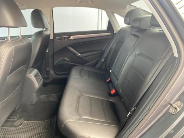 Used Volkswagen Passat R-Line w/Comfort Pkg 2017 | Queens Auto Mall. Richmond Hill, New York Used Volkswagen Passat R-Line w/Comfort Pkg 2017 | Queens Auto Mall. Richmond Hill, New York