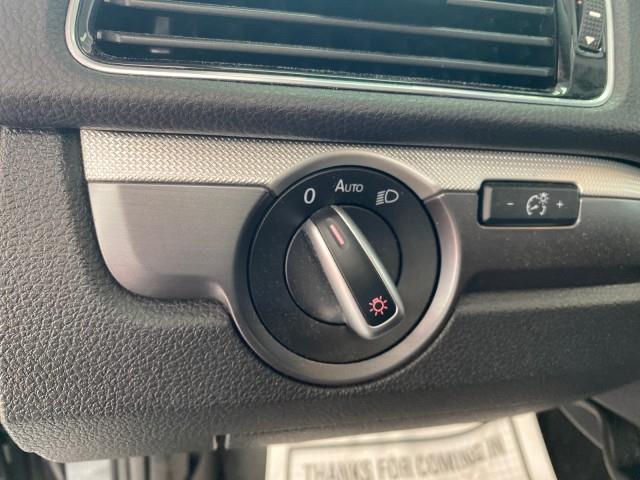 Used Volkswagen Passat R-Line w/Comfort Pkg 2017 | Queens Auto Mall. Richmond Hill, New York Used Volkswagen Passat R-Line w/Comfort Pkg 2017 | Queens Auto Mall. Richmond Hill, New York