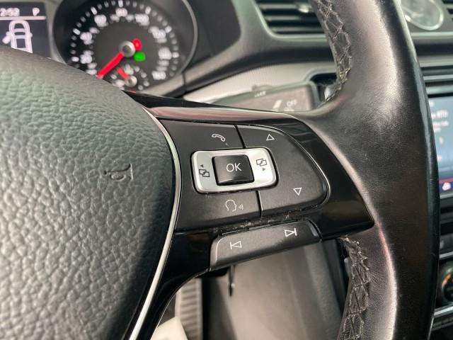 Used Volkswagen Passat R-Line w/Comfort Pkg 2017 | Queens Auto Mall. Richmond Hill, New York Used Volkswagen Passat R-Line w/Comfort Pkg 2017 | Queens Auto Mall. Richmond Hill, New York