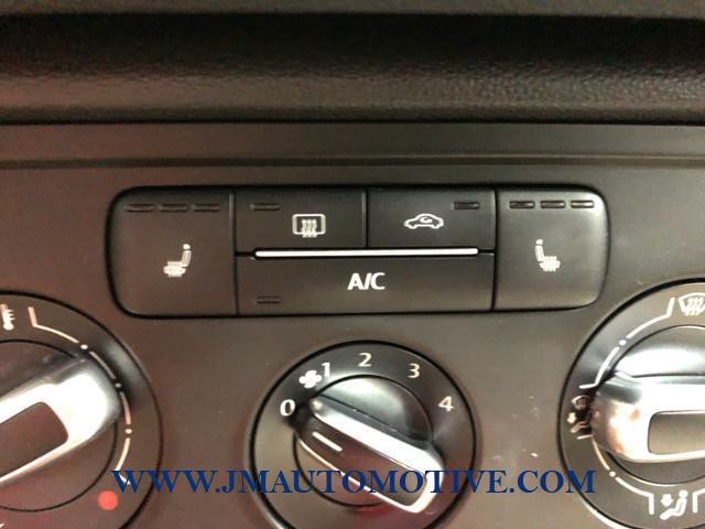 2017 Volkswagen Beetle 1.8T S Auto, available for sale in Naugatuck, Connecticut | J&M Automotive Sls&Svc LLC. Naugatuck, Connecticut 2017 Volkswagen Beetle 1.8T S Auto, available for sale in Naugatuck, Connecticut | J&M Automotive Sls&Svc LLC. Naugatuck, Connecticut
