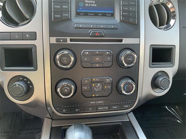 Used Ford Expedition XLT 2017 | Wiz Leasing Inc. Stratford, Connecticut Used Ford Expedition XLT 2017 | Wiz Leasing Inc. Stratford, Connecticut