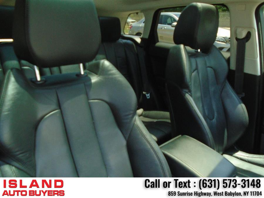 Used Land Rover Range Rover Evoque Pure Plus AWD 4dr SUV 2013 | Island Auto Buyers. West Babylon, New York Used Land Rover Range Rover Evoque Pure Plus AWD 4dr SUV 2013 | Island Auto Buyers. West Babylon, New York