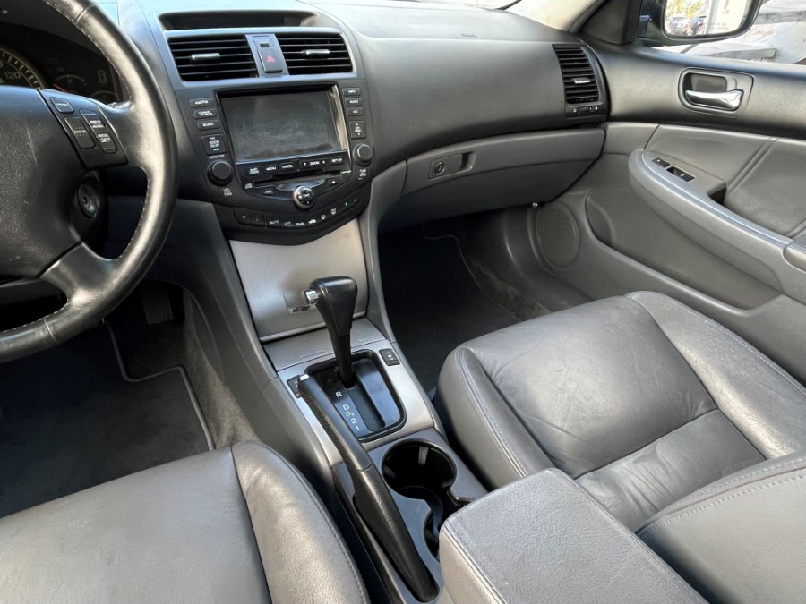 Used Honda Accord Sdn EX-L V6 AT ULEV with NAVI 2005 | Green Light Auto. Corona, California Used Honda Accord Sdn EX-L V6 AT ULEV with NAVI 2005 | Green Light Auto. Corona, California