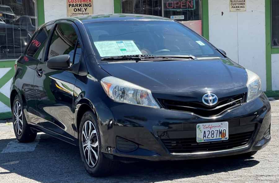 2014 Toyota Yaris 3dr Liftback Auto LE (TMC/CBU Plant) (Natl), available for sale in Corona, California | Green Light Auto. Corona, California 2014 Toyota Yaris 3dr Liftback Auto LE (TMC/CBU Plant) (Natl), available for sale in Corona, California | Green Light Auto. Corona, California
