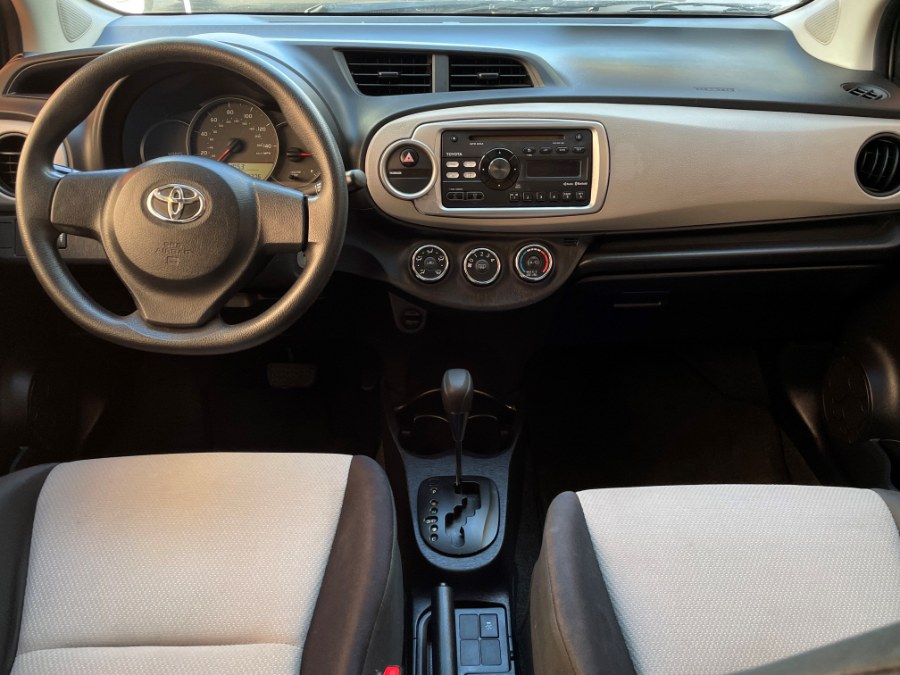2014 Toyota Yaris 3dr Liftback Auto LE (TMC/CBU Plant) (Natl), available for sale in Corona, California | Green Light Auto. Corona, California 2014 Toyota Yaris 3dr Liftback Auto LE (TMC/CBU Plant) (Natl), available for sale in Corona, California | Green Light Auto. Corona, California
