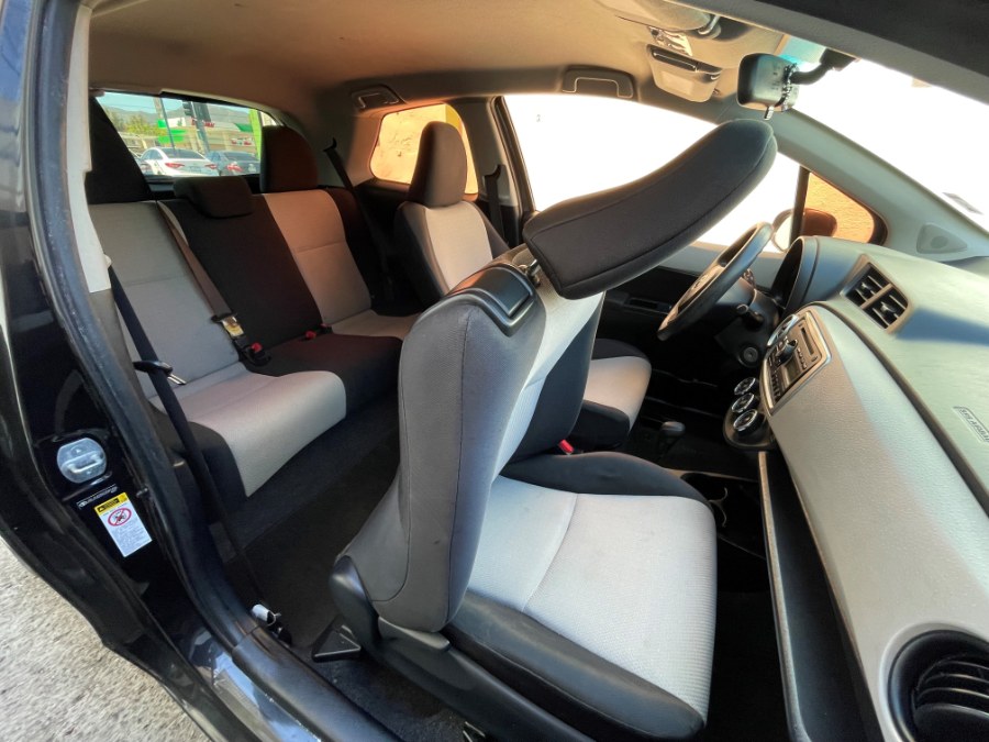 2014 Toyota Yaris 3dr Liftback Auto LE (TMC/CBU Plant) (Natl), available for sale in Corona, California | Green Light Auto. Corona, California 2014 Toyota Yaris 3dr Liftback Auto LE (TMC/CBU Plant) (Natl), available for sale in Corona, California | Green Light Auto. Corona, California